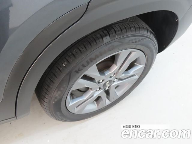 Kia Seltos из Кореи Encar