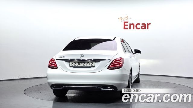 Mercedes-Benz C-Class из Кореи Encar