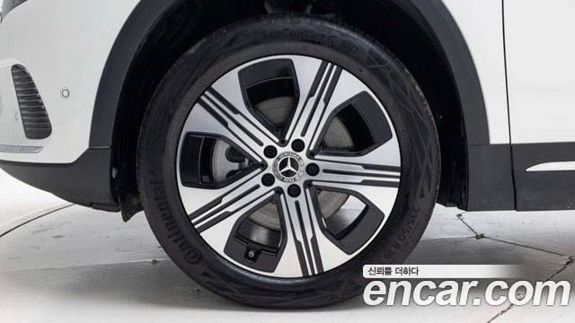 Mercedes-Benz EQA из Кореи Encar