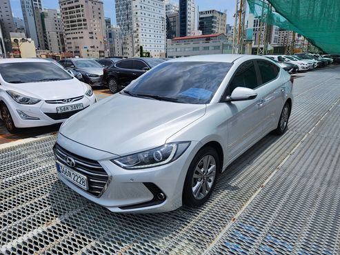Hyundai AVANTE 1.6 GDI Modern — пробег 174 936 км — фото 1 из 5