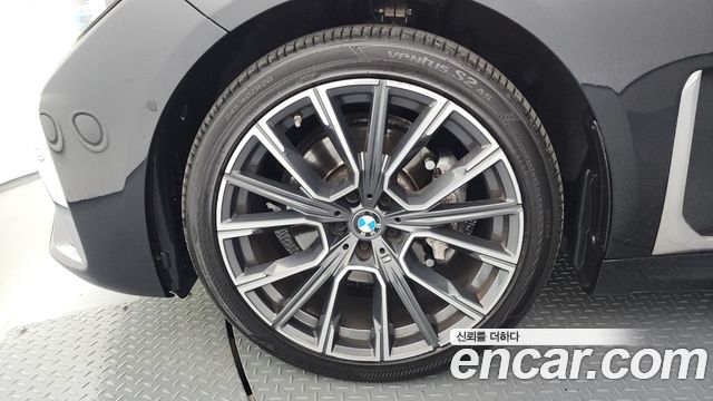 BMW 7-Series из Кореи Encar