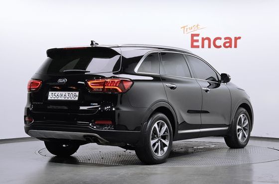 Kia Sorento Diesel 2.0 2WD Prestige — пробег 113 013 км — фото 2 из 5