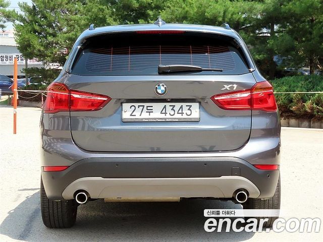 BMW X1 xDrive 20d Joy — пробег 115 031 км — фото 4 из 5