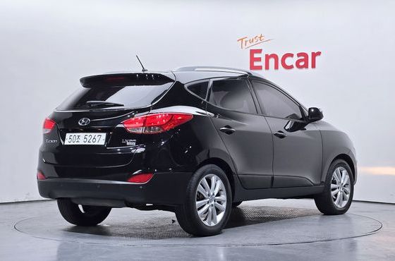 Hyundai Tucson Diesel 2WD LX20 Luxury — пробег 99 050 км — фото 2 из 5