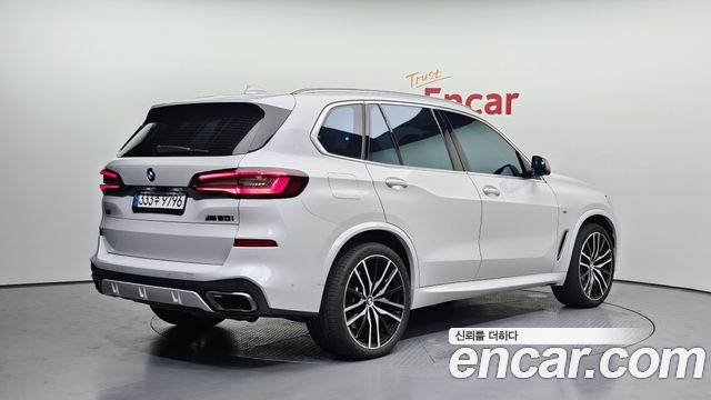 BMW X5 M50i — пробег 60 201 км — фото 2 из 5