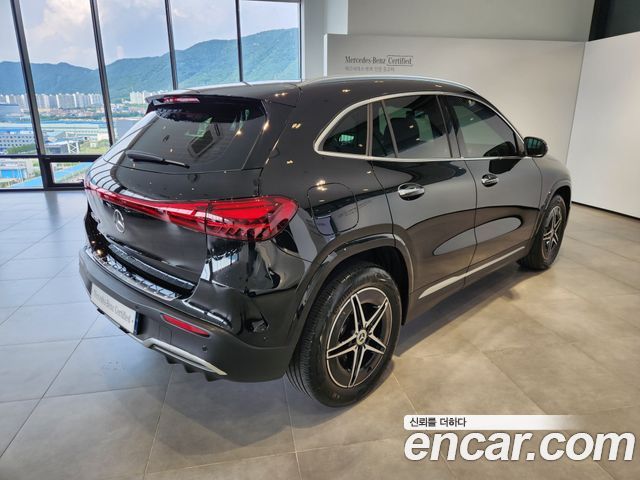 Mercedes-Benz EQA из Кореи Encar