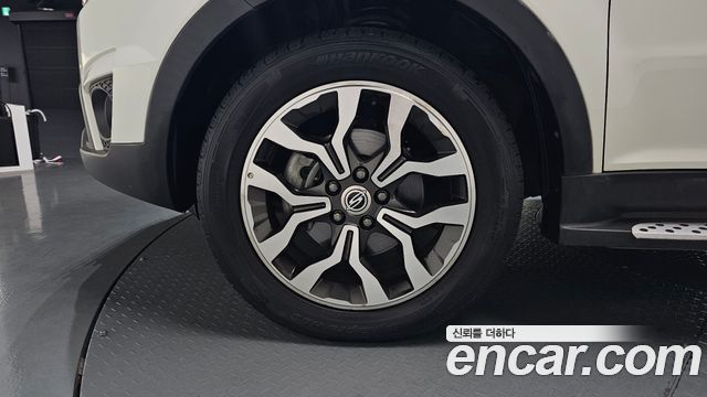 Ssangyong KORANDO из Кореи Encar