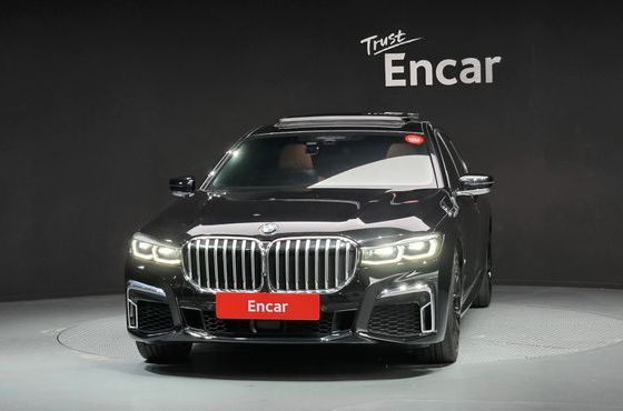 BMW 7-Series 740Li xDrive M Sport Package — пробег 126 431 км — фото 3 из 5