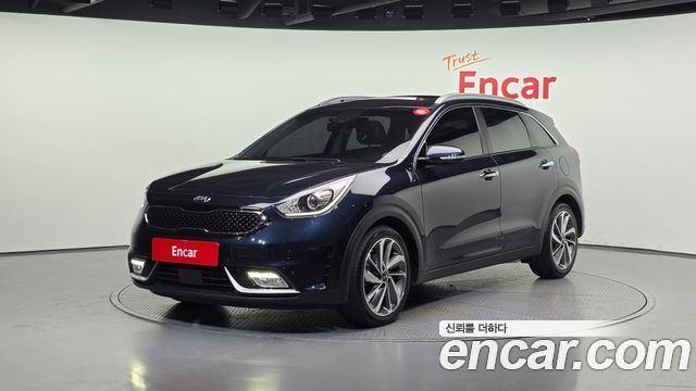 Kia Niro Noblesse — пробег 135 003 км — фото 1 из 5