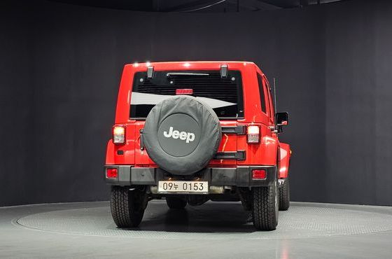 Jeep Wrangler 3.6 Sahara 4Door — пробег 60 009 км — фото 4 из 5