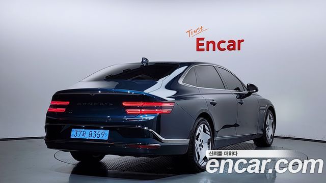 Genesis G80 e-AWD — пробег 5 824 км — фото 2 из 5