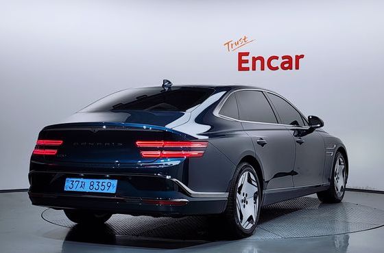Genesis G80 e-AWD — пробег 5 824 км — фото 2 из 5