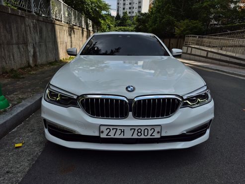 BMW 5-Series 530i xDrive Luxury Plus — пробег 120 400 км — фото 2 из 5