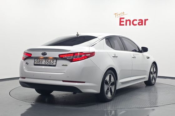 Kia K5 Luxury — пробег 191 000 км — фото 2 из 5