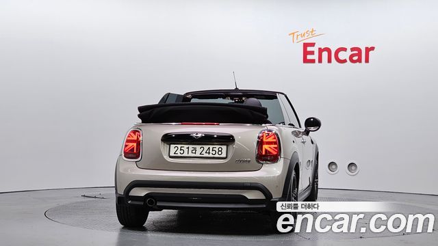 Mini Cooper Convertible Classic Third Generation — пробег 59 042 км — фото 4 из 5