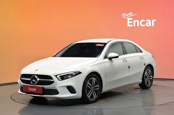 Mercedes-Benz A-Class A220 Sedan — пробег 46 151 км — фото 1 из 5