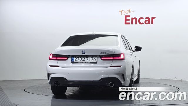 BMW 3-Series из Кореи Encar