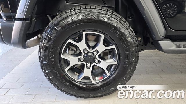 Jeep Wrangler 2.0 Rubicon Power Top 4Door — пробег 110 885 км — фото 5 из 5