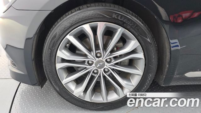 Hyundai Genesis из Кореи Encar