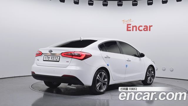 Kia K3 из Кореи Encar