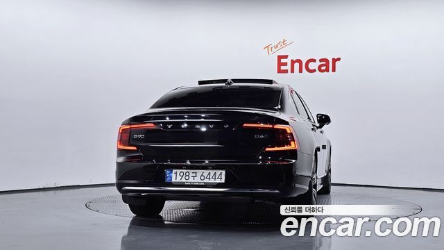 Volvo S90 из Кореи Encar