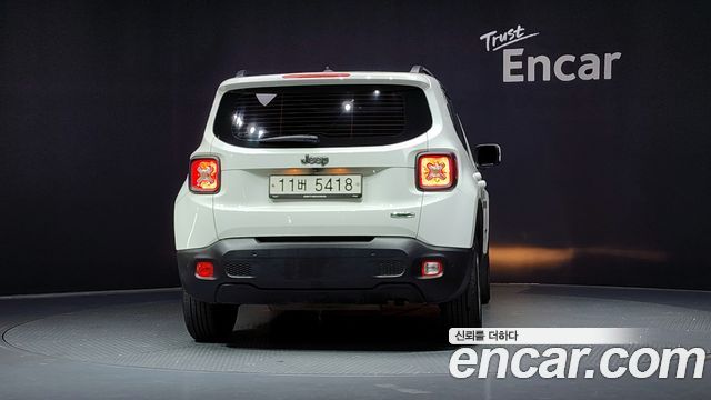 Jeep Renegade 2.4 Longitude High — пробег 120 056 км — фото 4 из 5