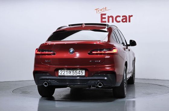 BMW X4 xDrive20d M Sport — пробег 133 853 км — фото 4 из 5