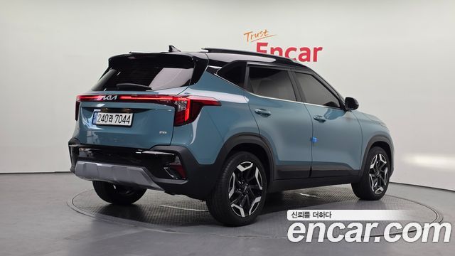Kia Seltos из Кореи Encar