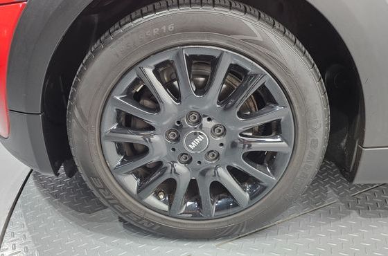 Mini Cooper Standard Third Generation — пробег 68 647 км — фото 5 из 5