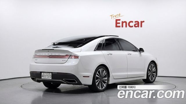 Lincoln MKZ Hybrid 2nd — пробег 253 353 км — фото 2 из 5