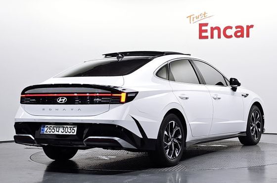 Hyundai Sonata 2.0 Exclusive — пробег 5 907 км — фото 2 из 5