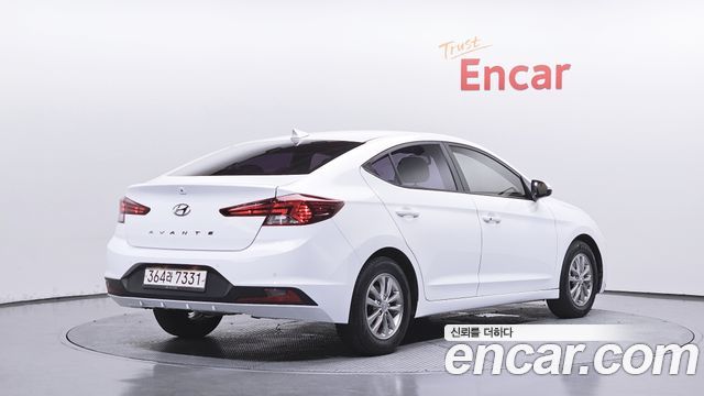 Hyundai AVANTE из Кореи Encar