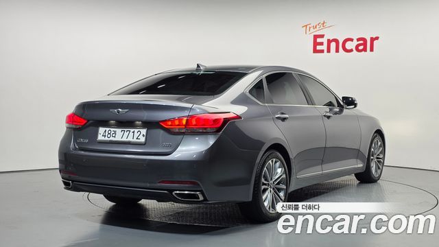 Hyundai Genesis из Кореи Encar