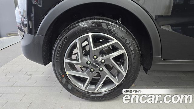 Ssangyong TIBOLI из Кореи Encar
