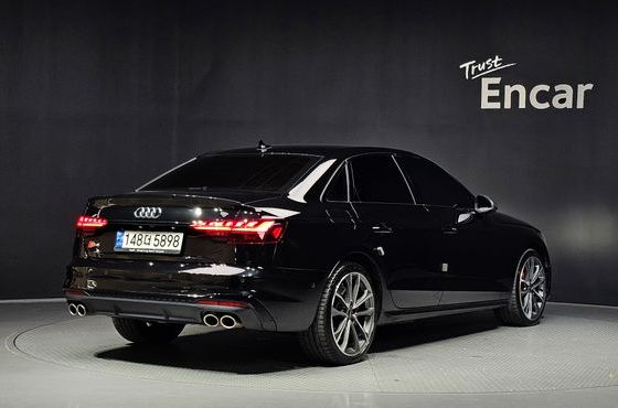 Audi S4 3.0 TFSI Quattro — пробег 92 251 км — фото 2 из 5