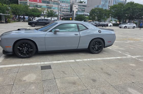 Dodge Challenger 5.7 — пробег 53 000 км — фото 5 из 5