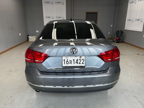 Volkswagen Passat 2.0 TDI B7 — пробег 173 880 км — фото 4 из 5
