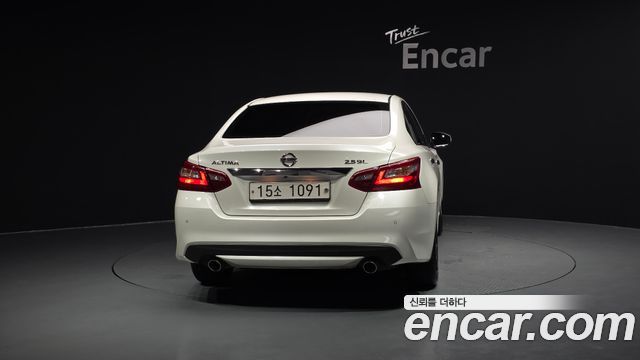 Nissan Altima из Кореи Encar