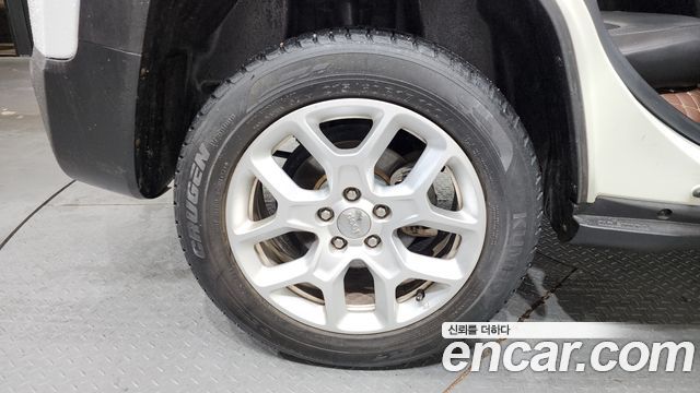 Jeep Renegade 2.0 Diesel Longitude AWD — пробег 146 594 км — фото 5 из 5