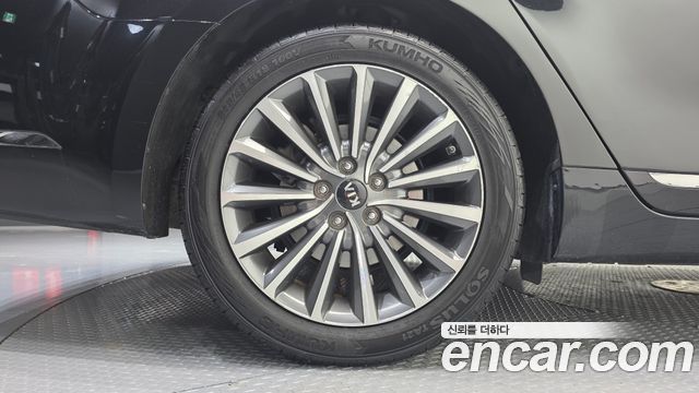 Kia K7 из Кореи Encar