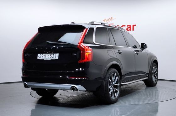 Volvo XC90 D5 Momentum — пробег 116 836 км — фото 2 из 5