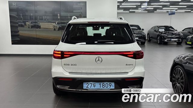 Mercedes-Benz EQB из Кореи Encar