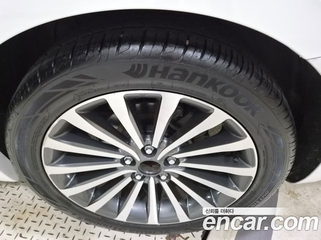 Kia K7 из Кореи Encar