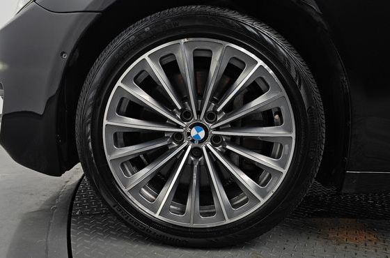 BMW 7-Series 750Li xDrive B&O Edition — пробег 109 398 км — фото 5 из 5