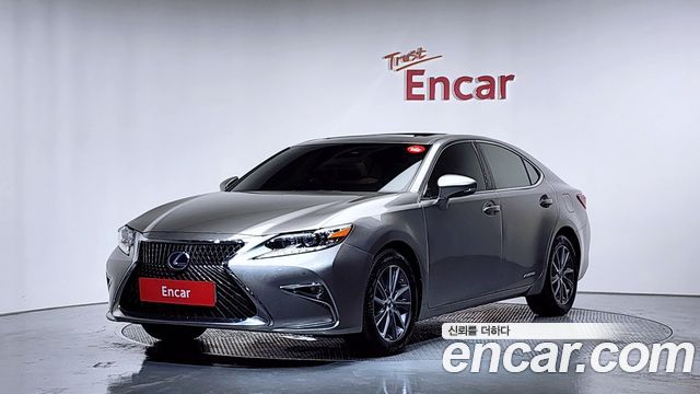 Lexus ES premium XV60 — пробег 81 924 км — фото 1 из 5