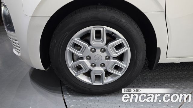 Hyundai Staria из Кореи Encar