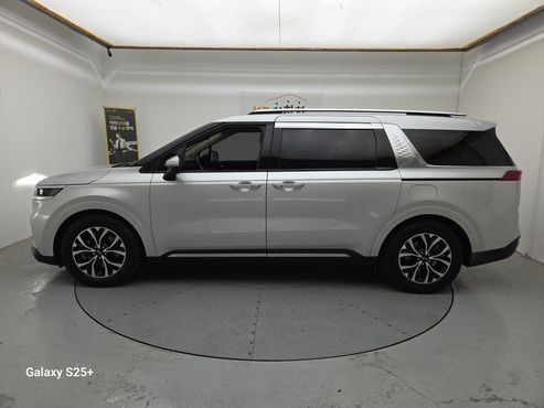 Kia Carnival Gasoline 9-Seater Signature — пробег 135 000 км — фото 3 из 5
