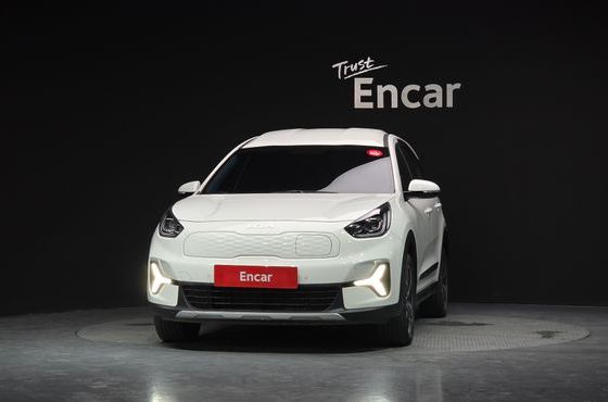 Kia Niro Air — пробег 20 496 км — фото 3 из 5