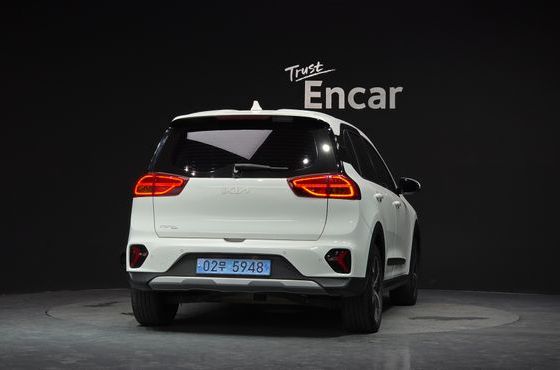 Kia Niro Air — пробег 20 496 км — фото 4 из 5