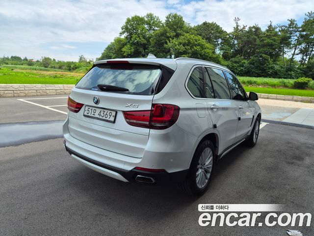 BMW X5 xDrive 30d — пробег 79 000 км — фото 2 из 5